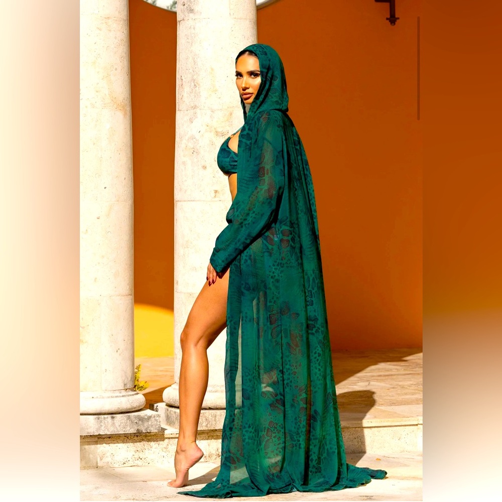 Hooded Cover-Up - Jade Snake